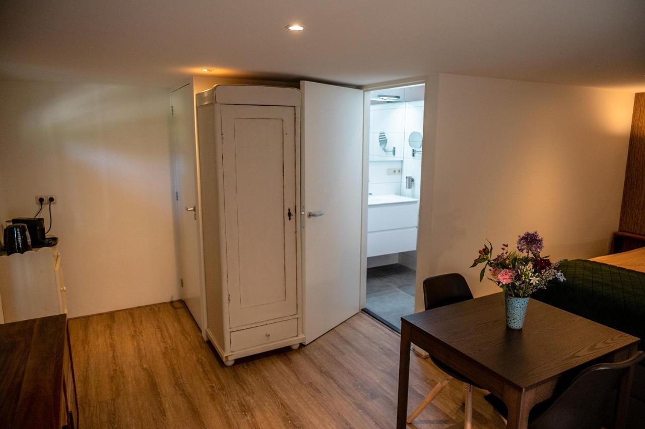 B&B De Scherpenhof Leur Bagian luar foto