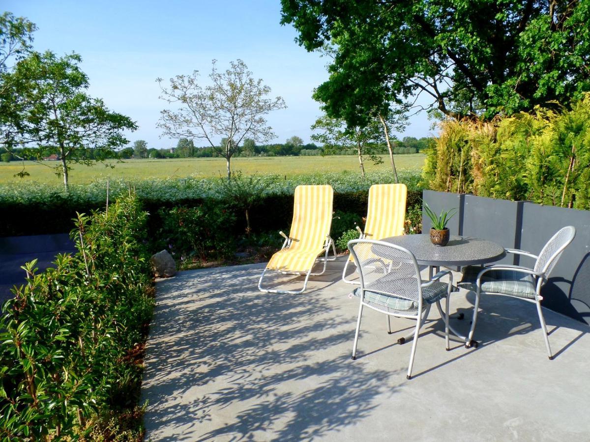 B&B De Scherpenhof Leur Bagian luar foto